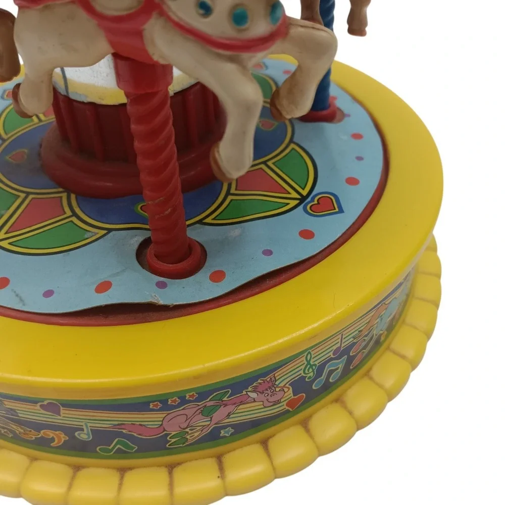Vintage 1991 Redbox Musical Wind Up Merry Go Round Horse‎ Carousel  SEE VIDEO!